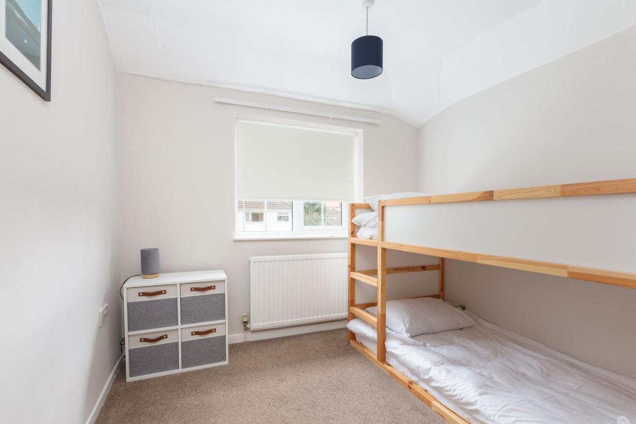 Charles Alexander Short Stay - Moorway House Poulton-le-Fylde Екстериор снимка