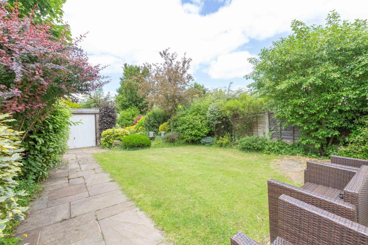 Charles Alexander Short Stay - Moorway House Poulton-le-Fylde Екстериор снимка